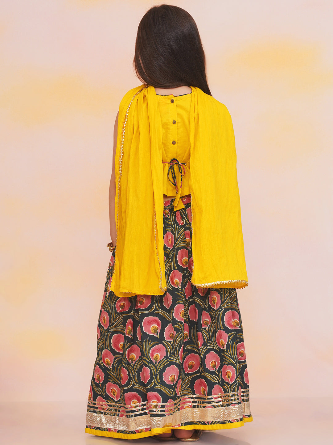 Girls Leela Choli Printed Lehenga Set in Yellow - Cotton Lehenga Choli - side view