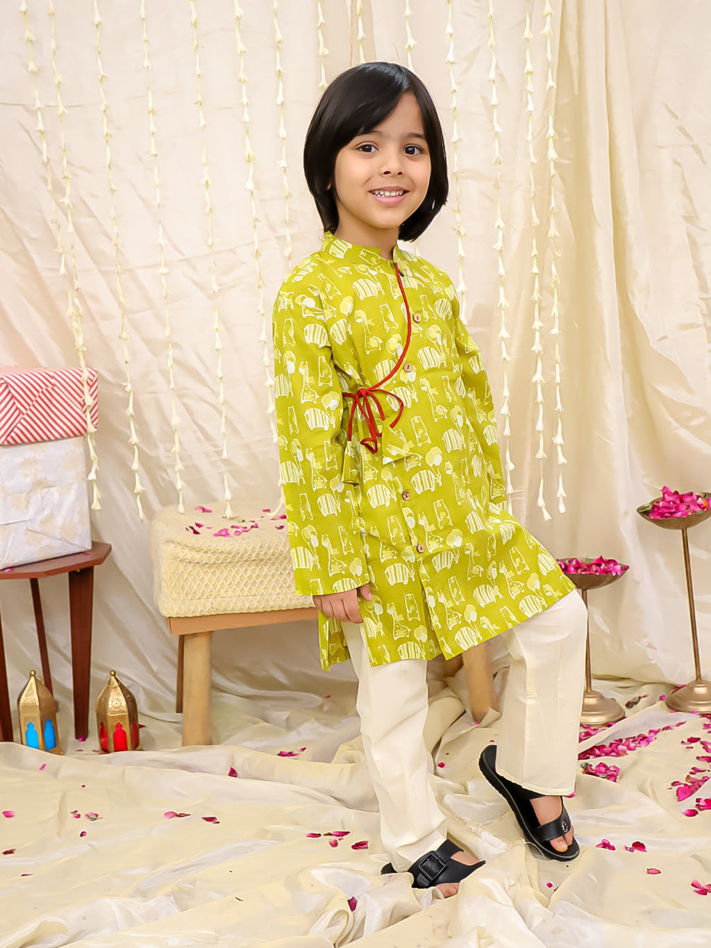 Boys Jungle Jam Kurta Pyjama Set in Green & White - Cotton Kurta Pyjama - back view