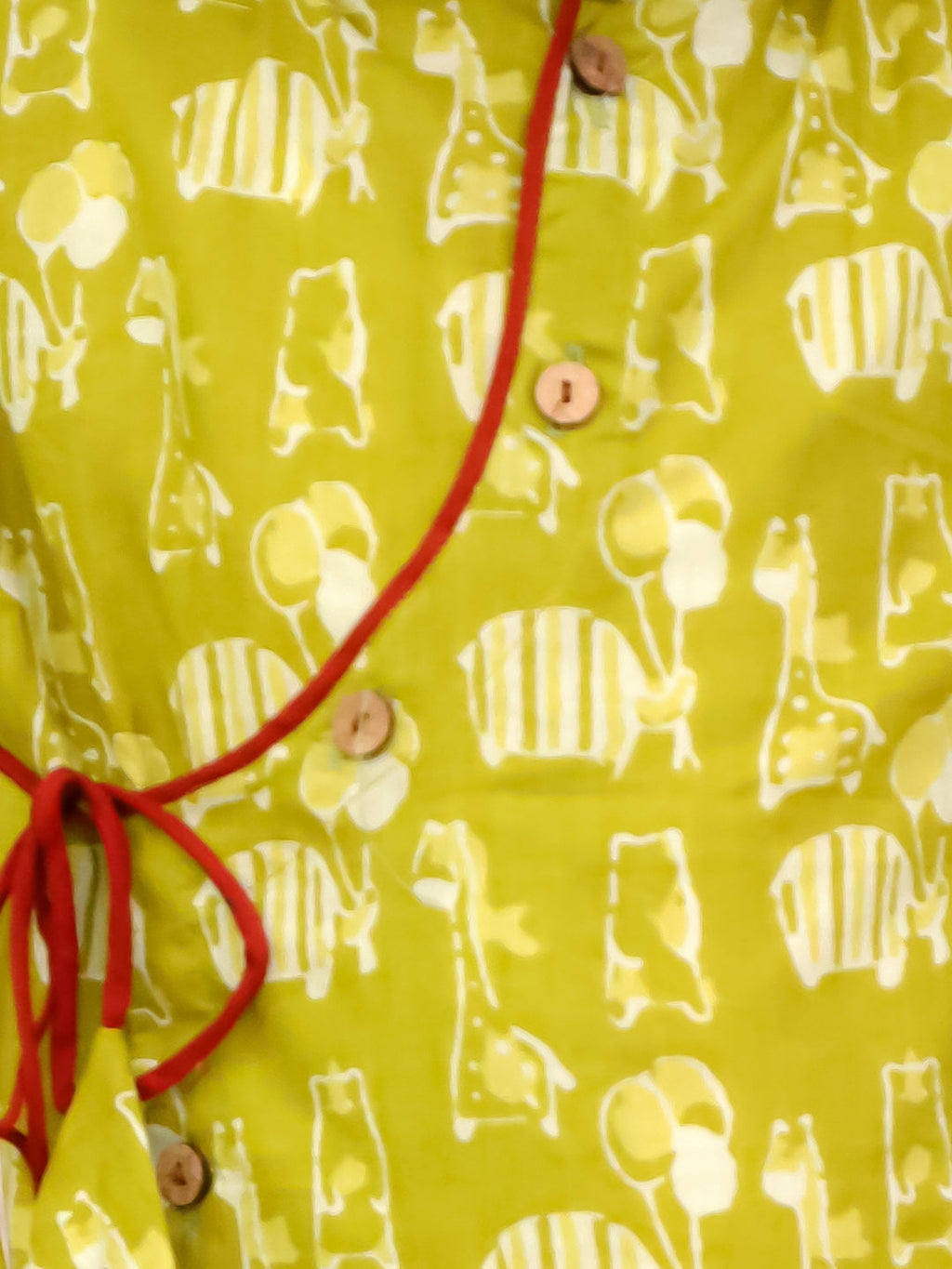 Boys Jungle Jam Kurta Pyjama Set in Green & White - close-up detail of jungle print motif