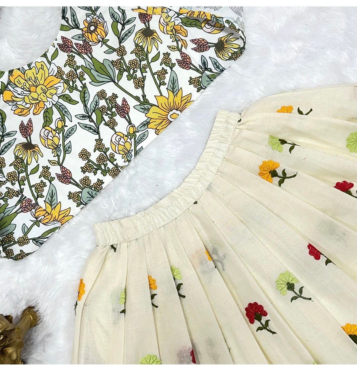Girls Floral Printed Crop Top Lehenga Set Cream - close-up detail of top
