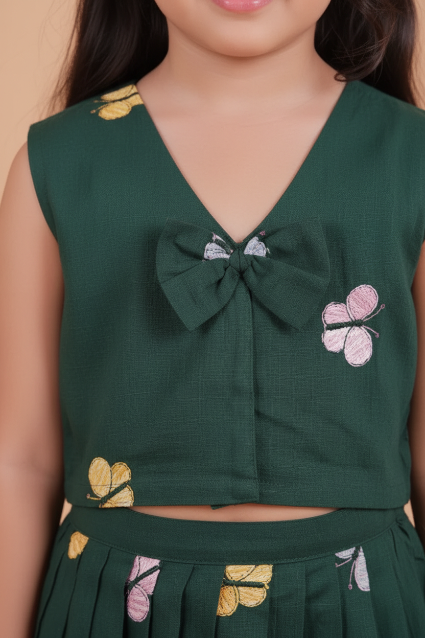 Girls Butterfly Embroidered Crop Top Skirt Set Green - close-up detail of crop top and butterfly embroidery